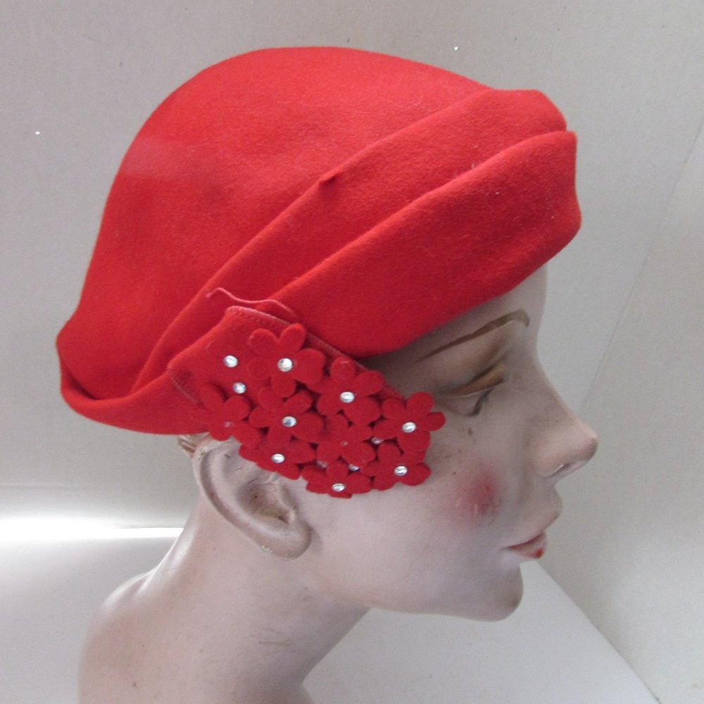 Sale Cute Mid Century Hat Cherry Red Felt Tiny Blossom Tab View 3